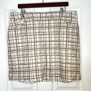 Hilary Radley Tan & White Plaid Stretch Skort XL